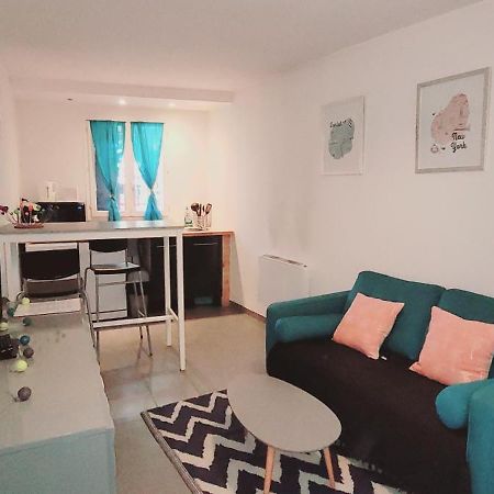 شقة Cosy Corner LʼIsle-sur-la-Sorgue المظهر الخارجي الصورة